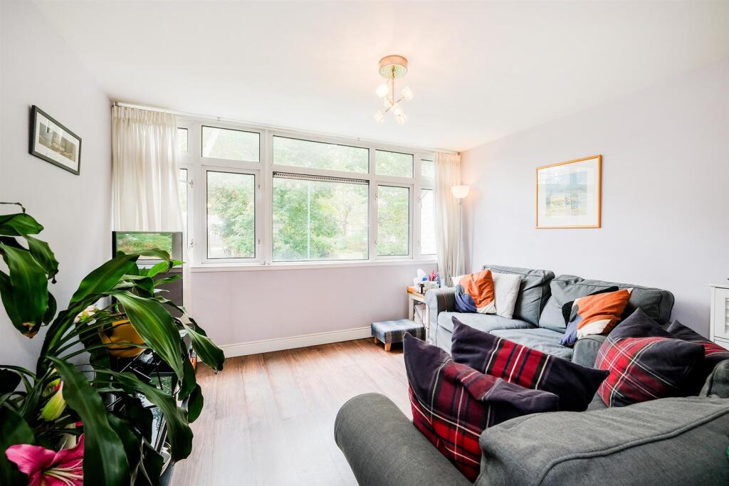 16 Carlton Terrace-10_web.jpg