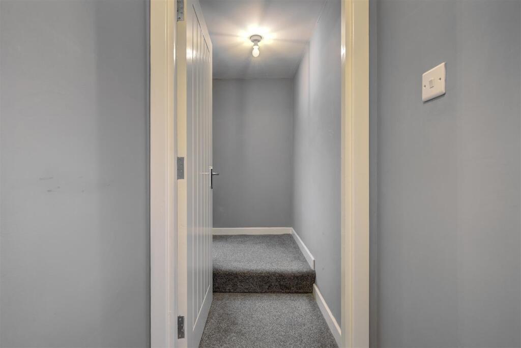 flat 6 bridgeman terrece wigan -2.jpg