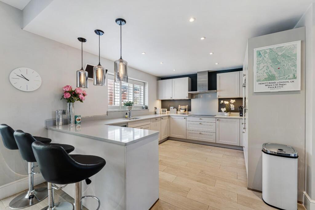 Bletchley Park Way, Wilmslow-26.jpg