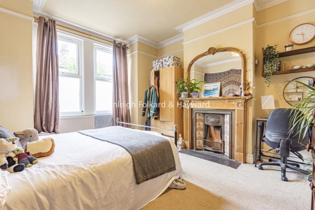 da001595-8328-4199-8