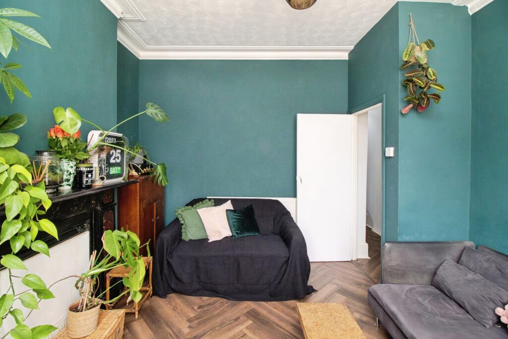 Bedroom/Lounge