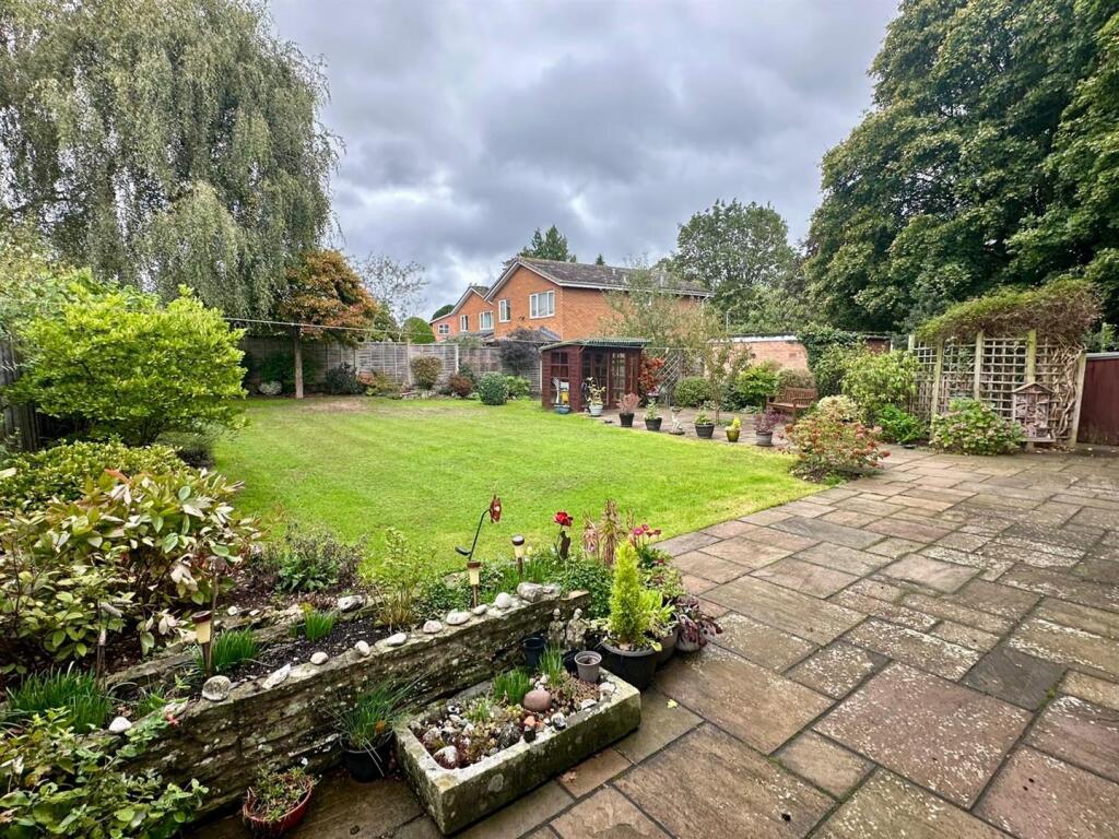 WhatsApp Image 2025-09-17 at 13.46.48_9ded6556.jpg