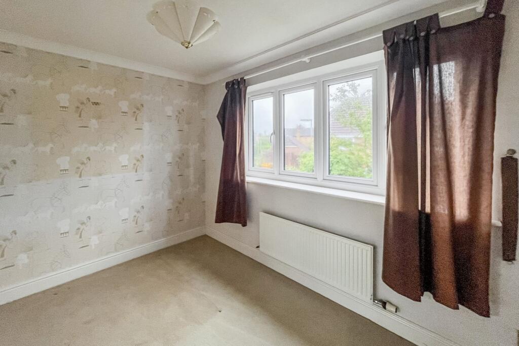 1 Deacon Place, Caterham, Surrey, CR3 5FN