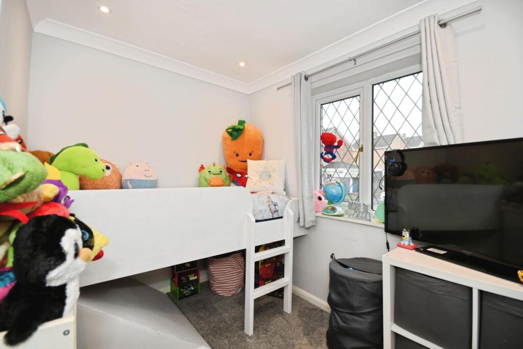 BEDROOM 3.jpg