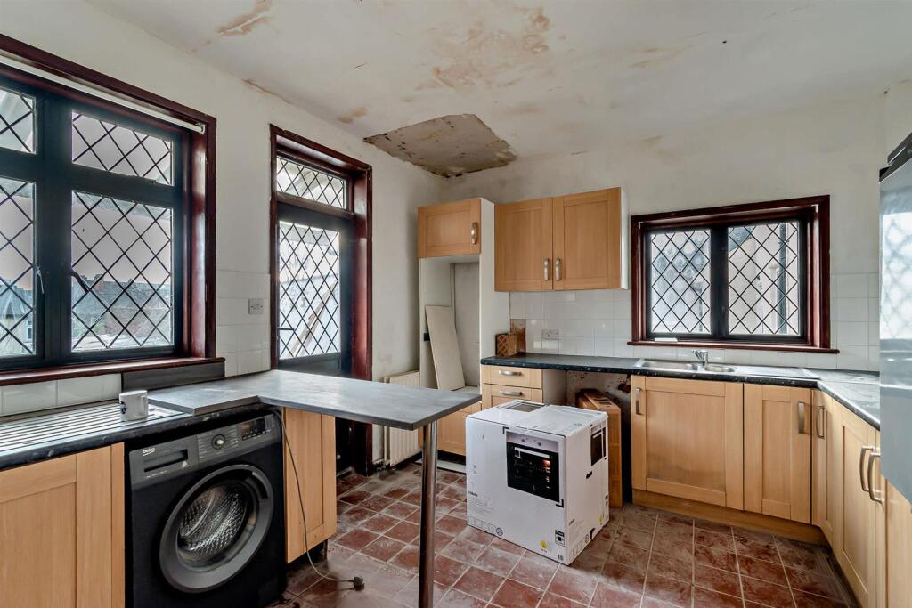 8634292-interior11-800.jpg