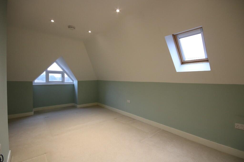 Double Bedroom 