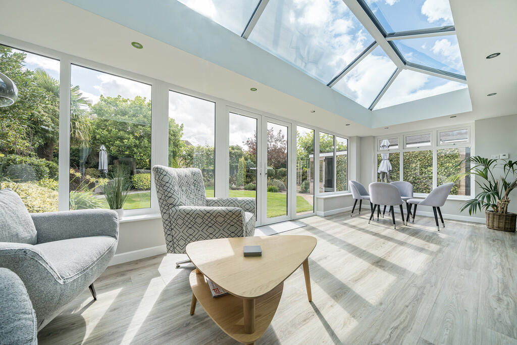 1355081-3-68c4319...