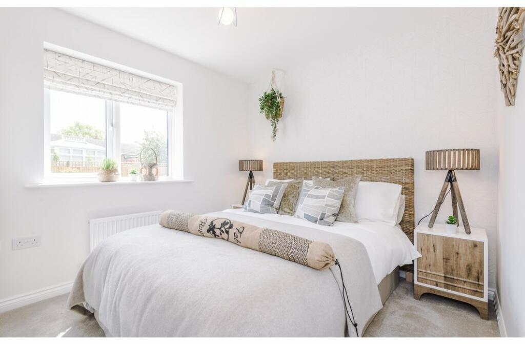 Bedroom - Southworld - Balmoral Gardens