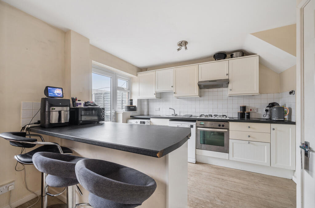 1394914-18-694a6f...