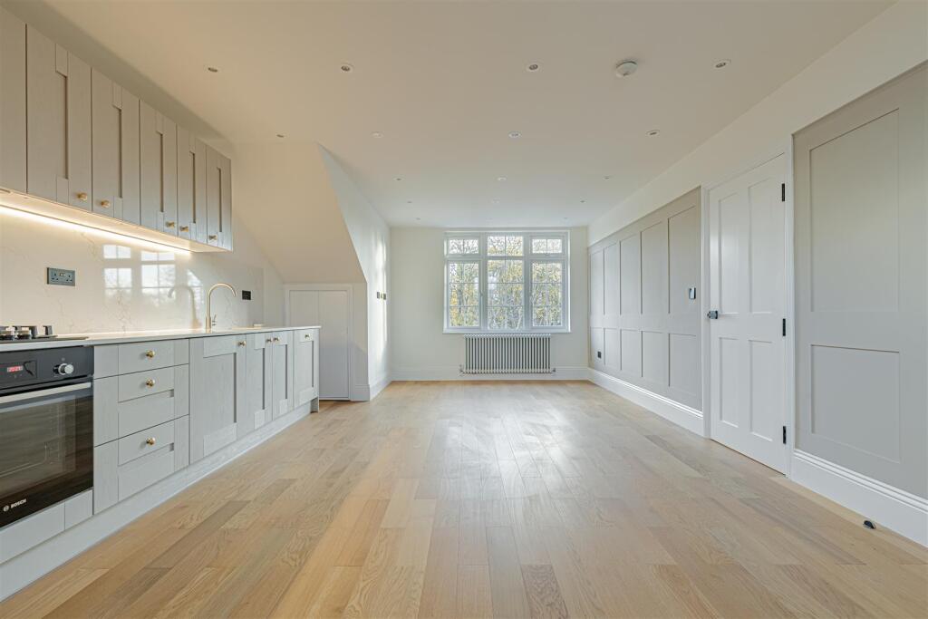 5 Lordship Park (3).jpg