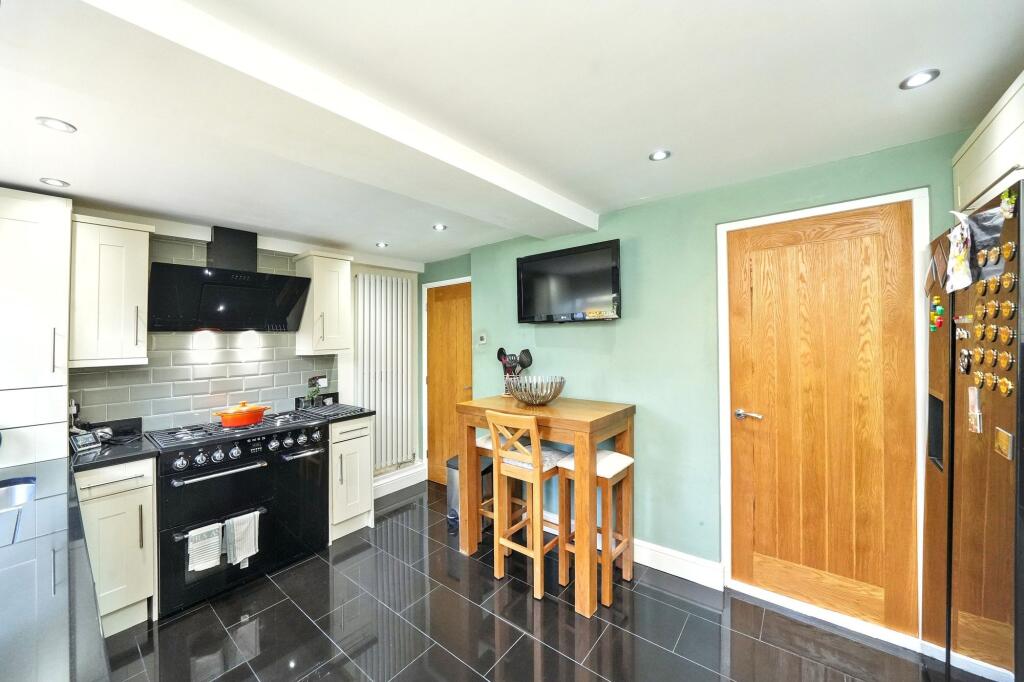Breakfast Kitchen