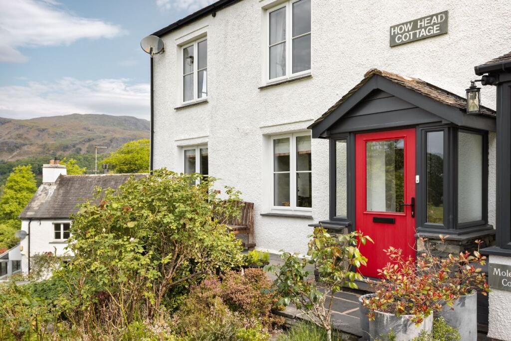 How Head Cottage