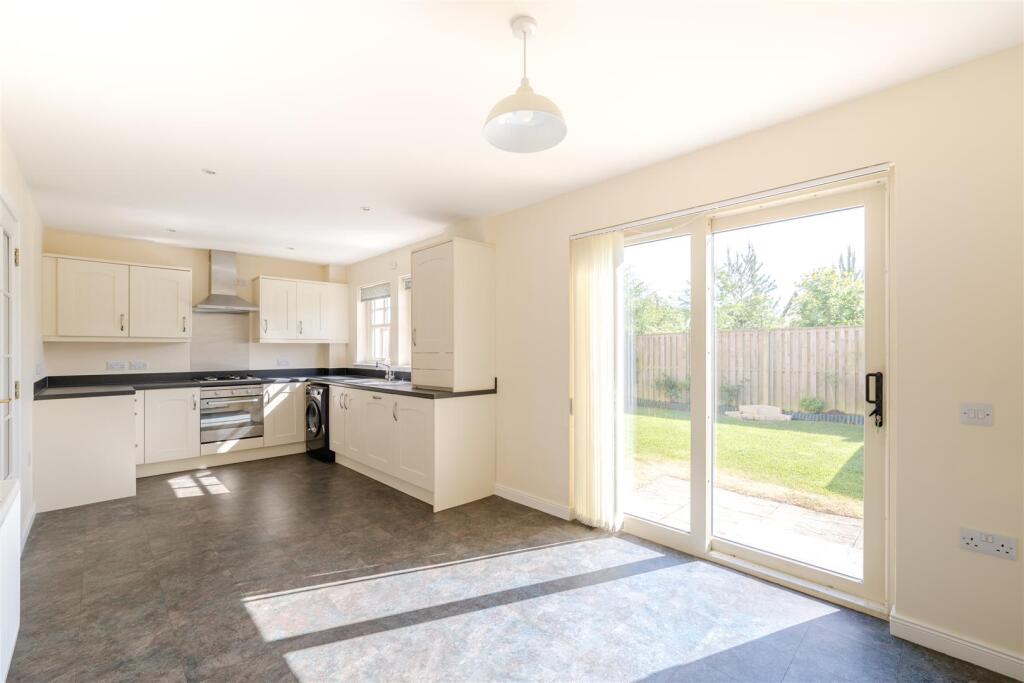 13_cospatrick_court-06.jpg