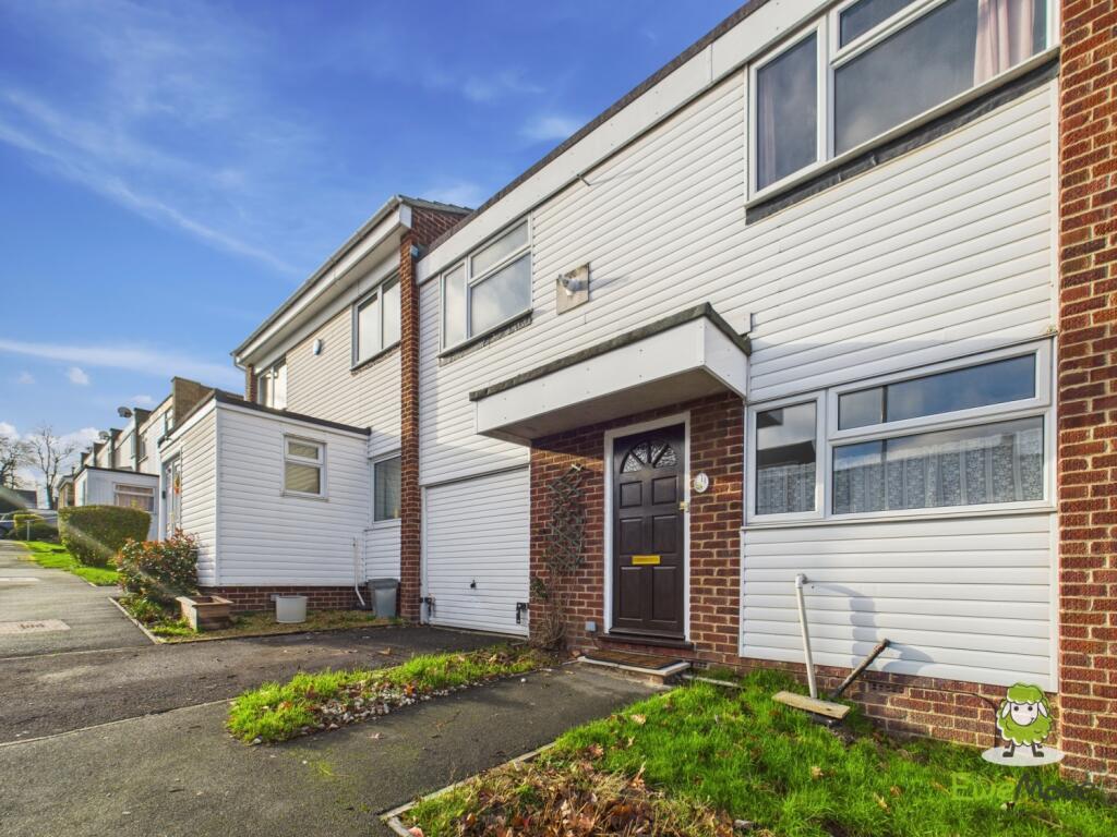 EweMove Estate Agents Basingstoke - Ribble Way - F
