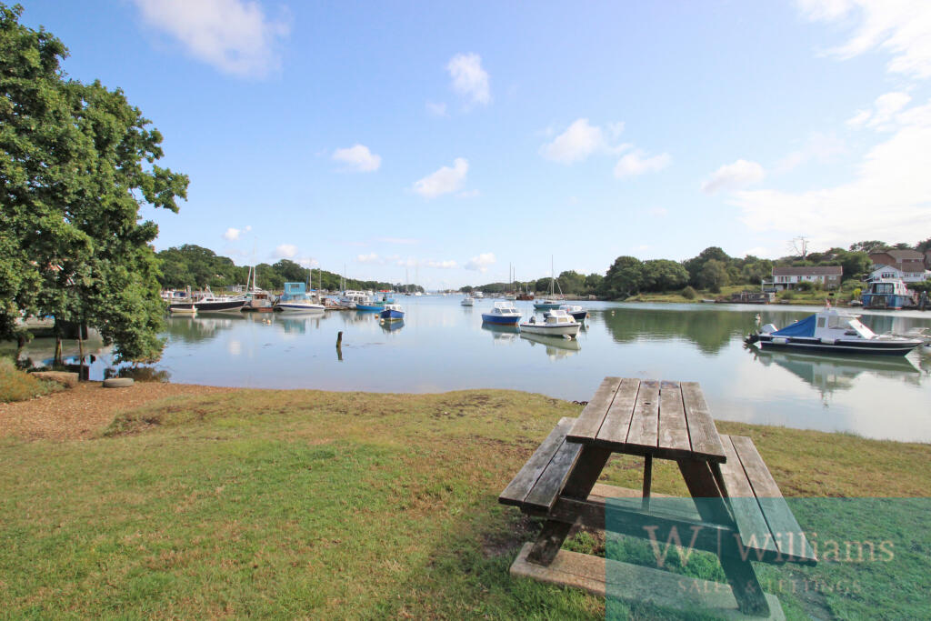 Nearby Wootton Creek