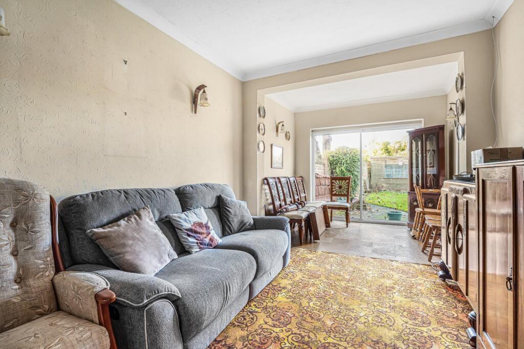 Rosefield Road, Staines-upon-Thames, TW18