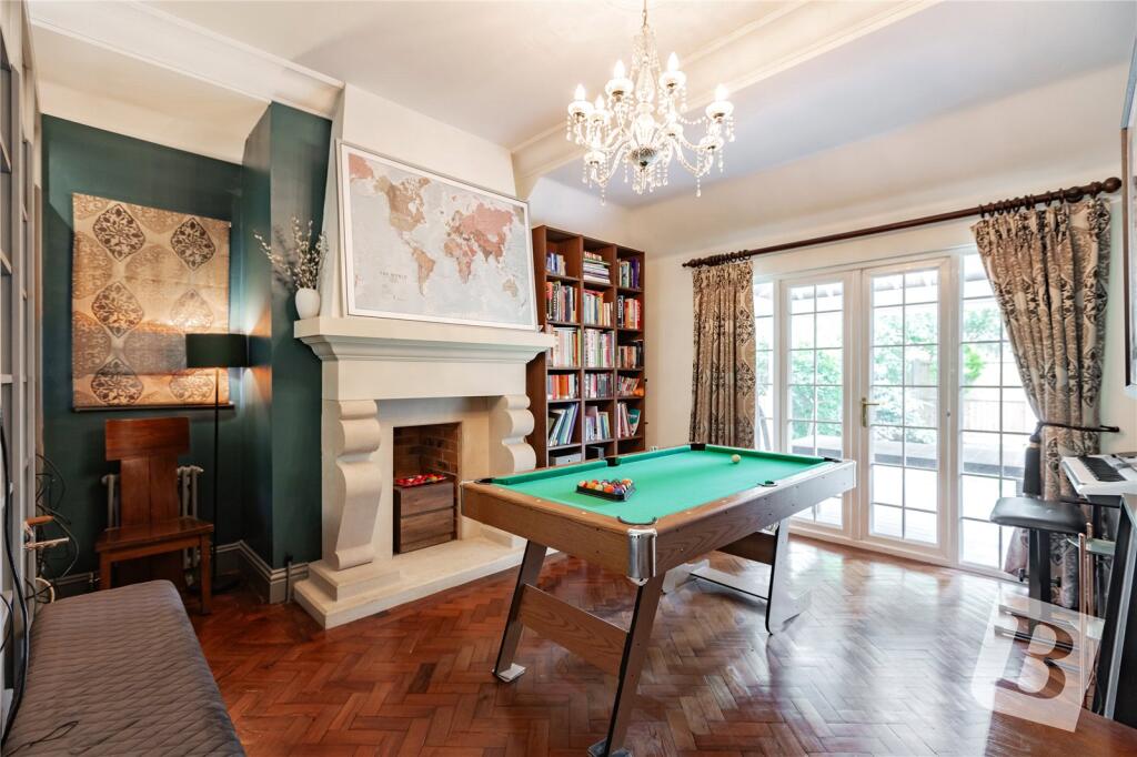 Dining/Games Room