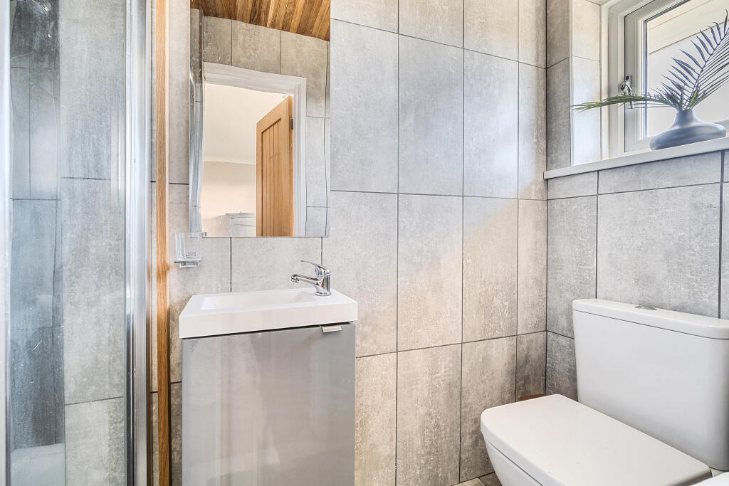 694926431d2c9-1393475 (14)