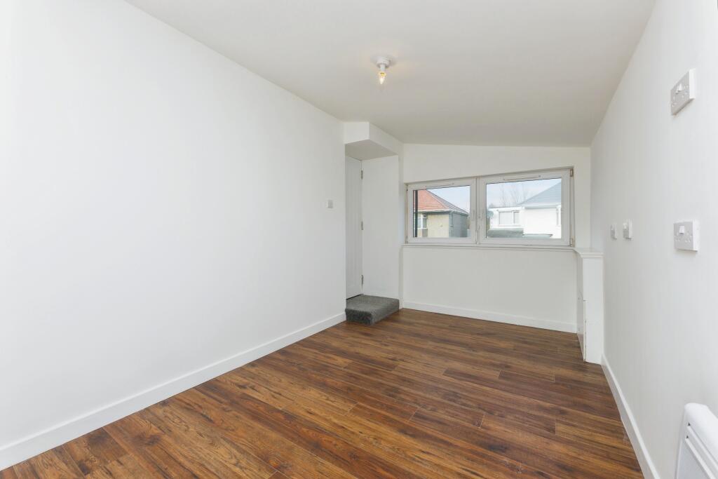 Reception/Bedroom