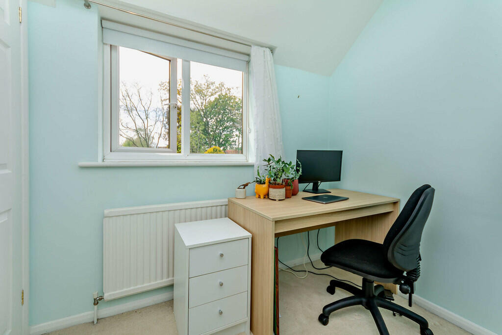 8594607-interior0...