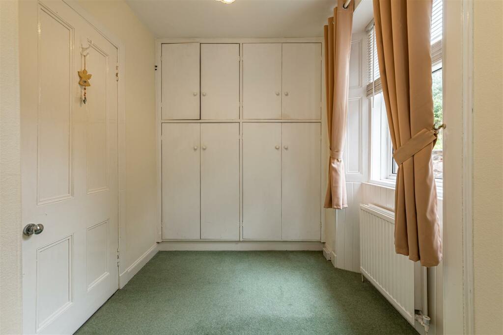 7 Rodgers Place Earlston 21.JPG