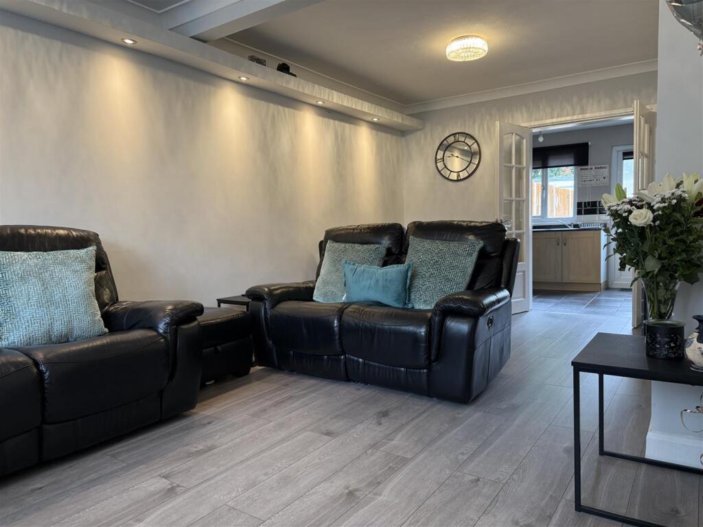 Lounge Dining Room