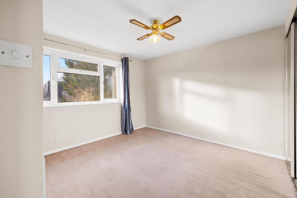 10 Chalmers Close Less than 3MB-15.jpg