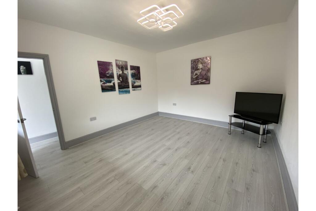 Living / Dining Room