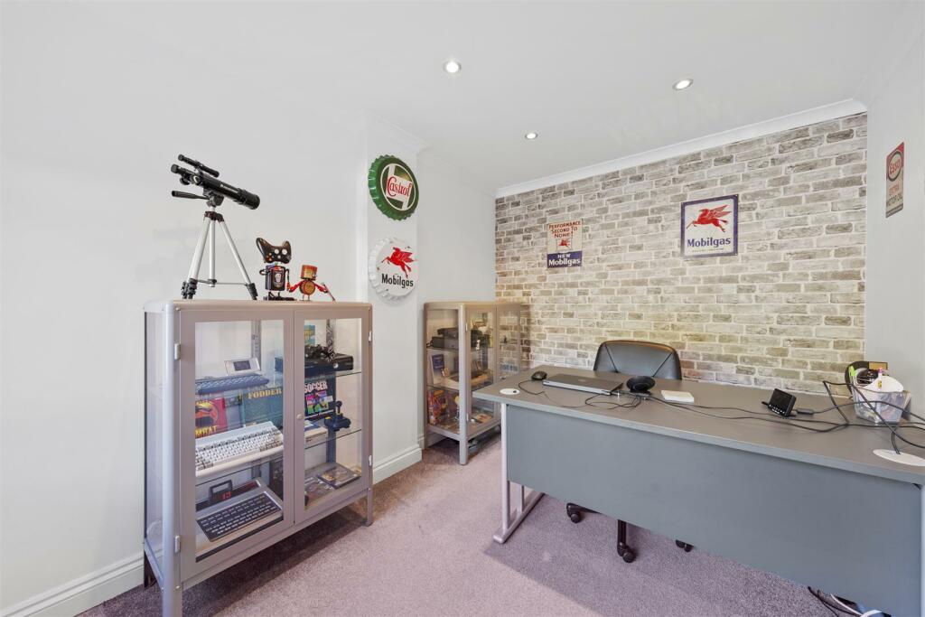 Office/Bedroom Four