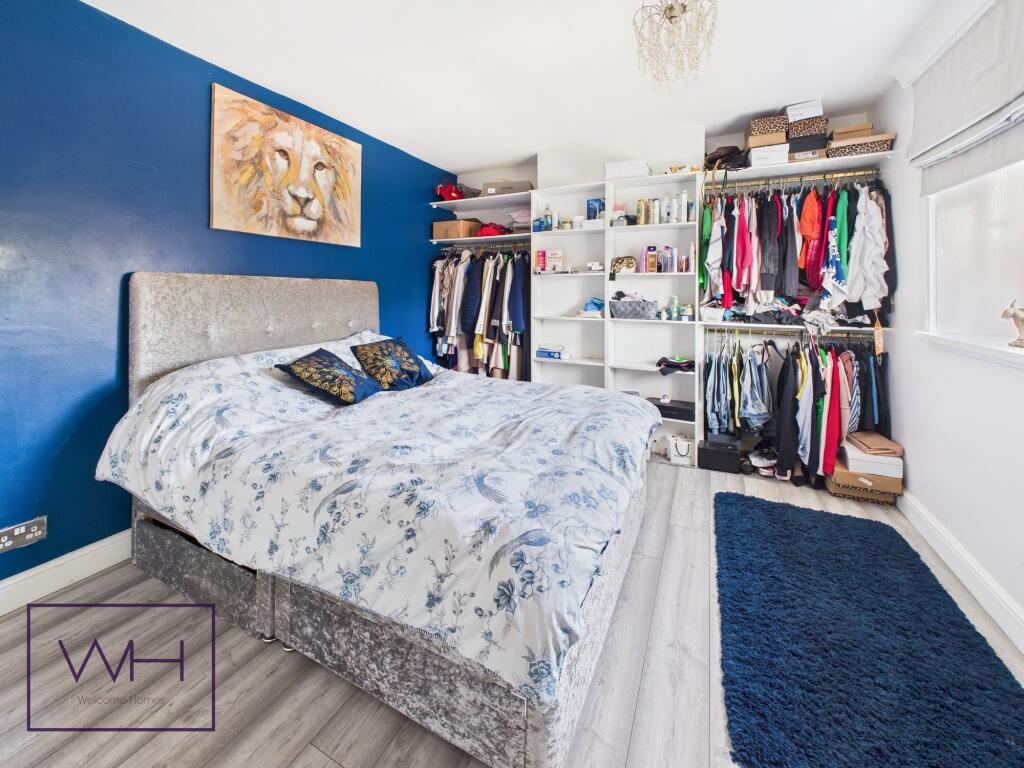 CAM03785G0-PR0241-ST