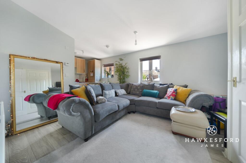 Monarch Drive, Sittingbourne - Living area