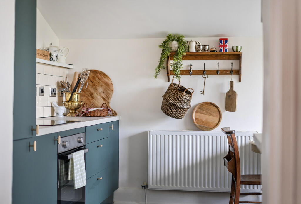 1357531-5-68d4036...