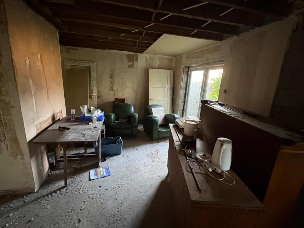 513c5ee0-0262-422d-a26e-4b9005bb1172 T202509301258.jpg