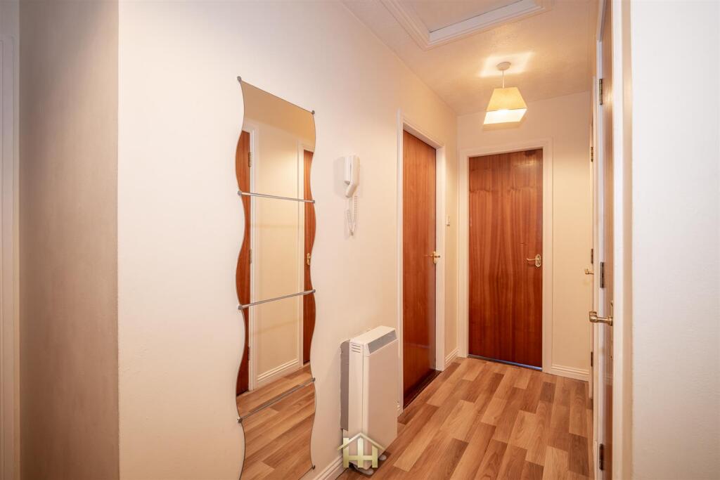 5 PLEASANCE CT DD15BB 150525 EDIT (16 of 39).jpg