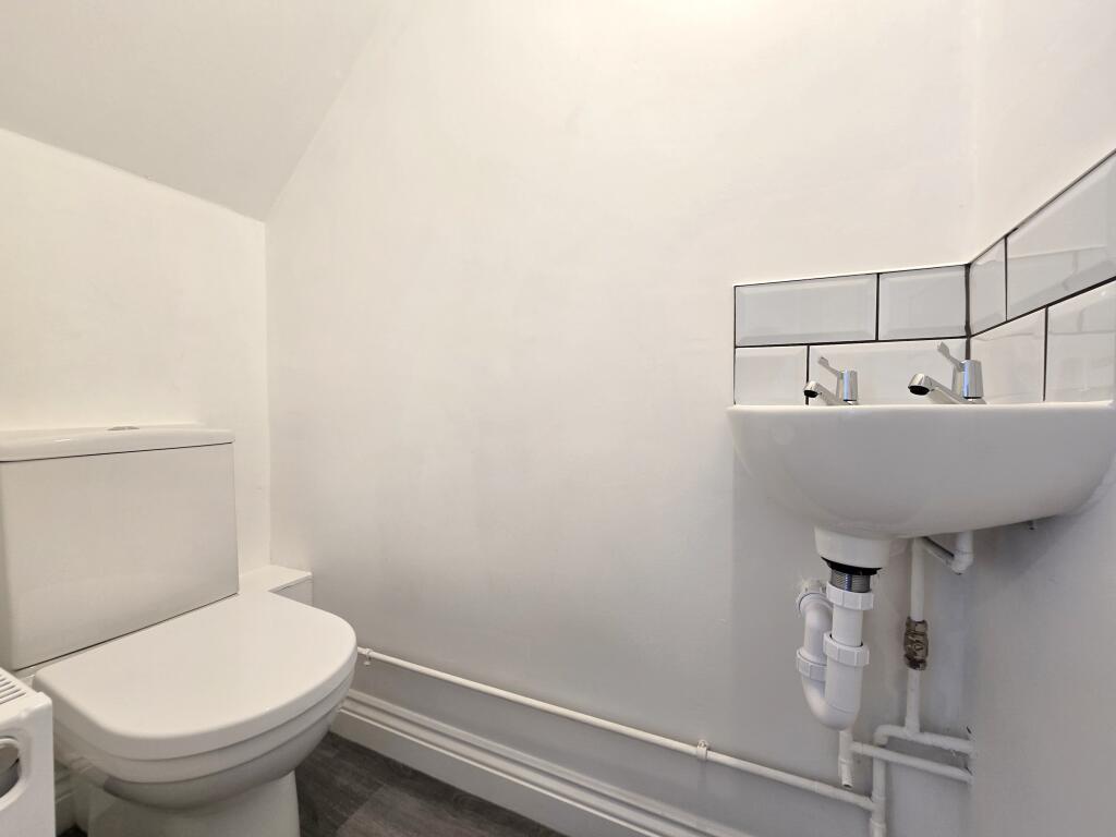 Ground floor wc