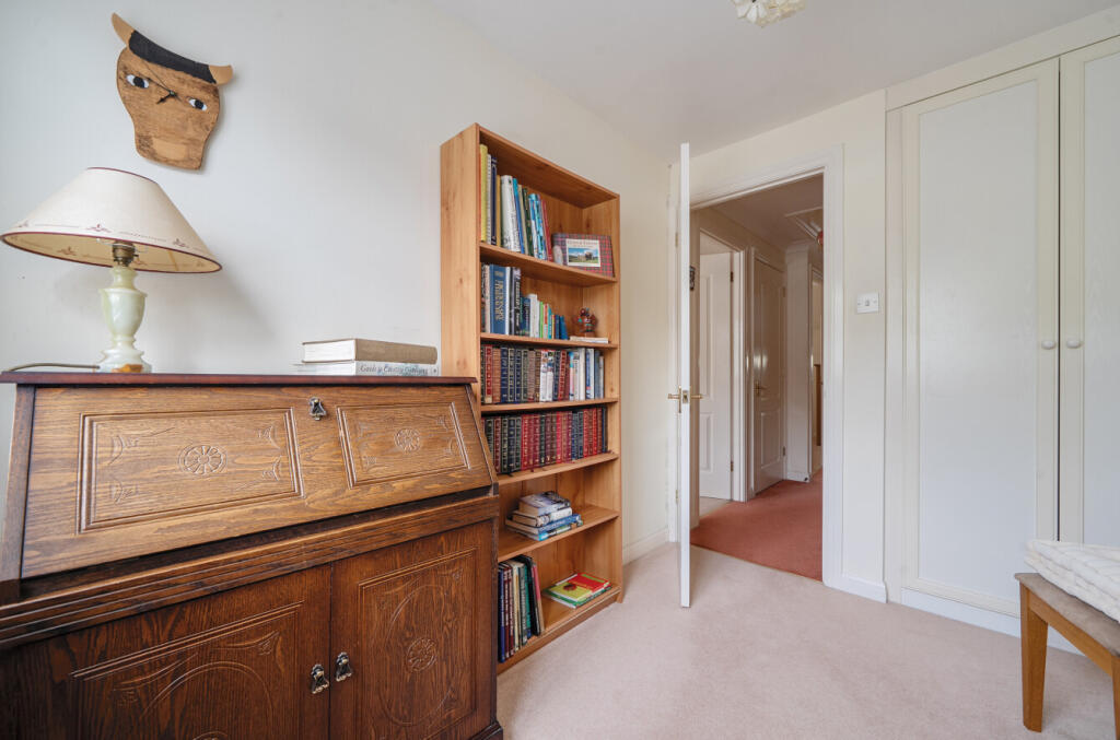 1335817-26-68a6e8...