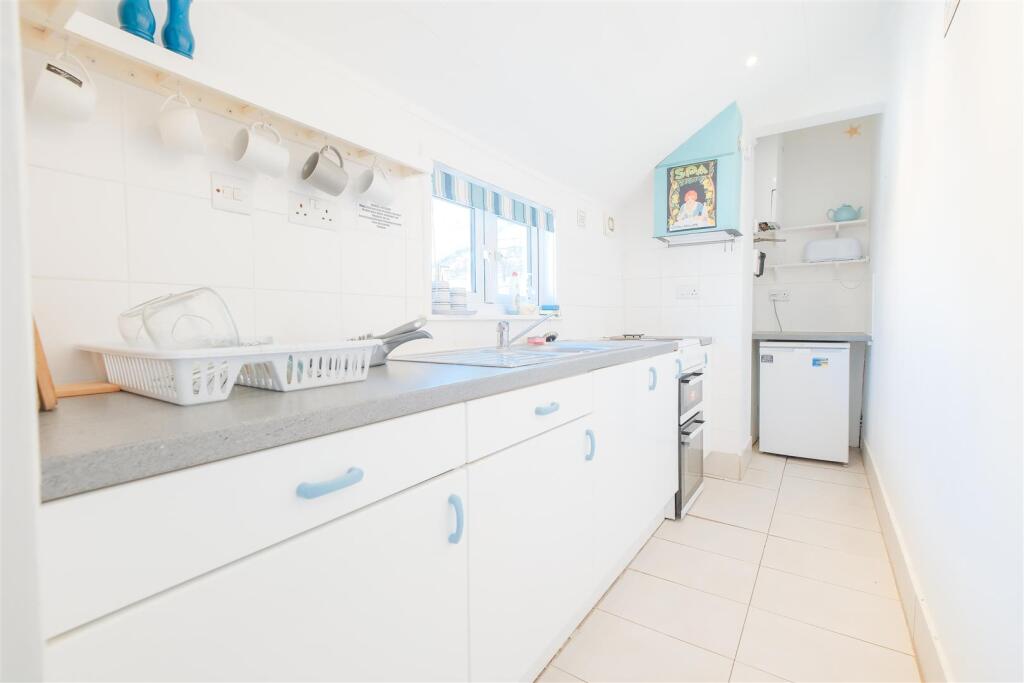 Parry 3 west view Looe-8.jpg