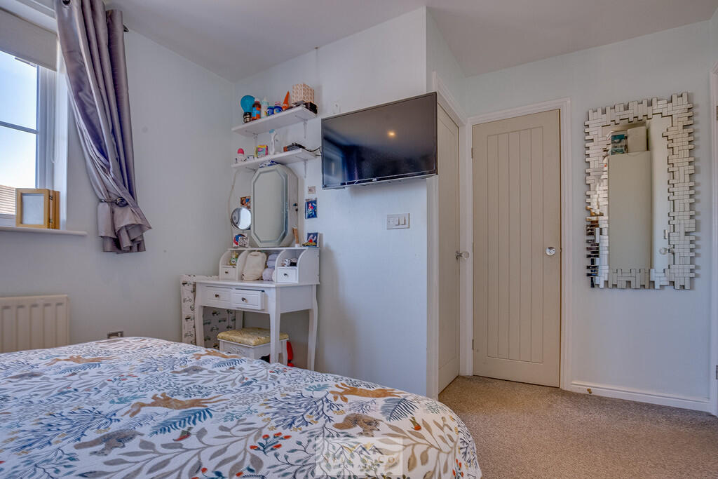 Bedroom 1.2