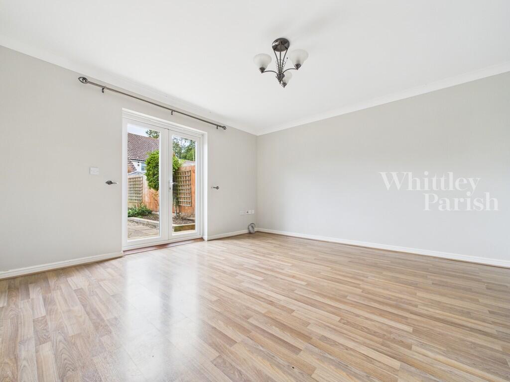 CAM01915G0-PR0587...