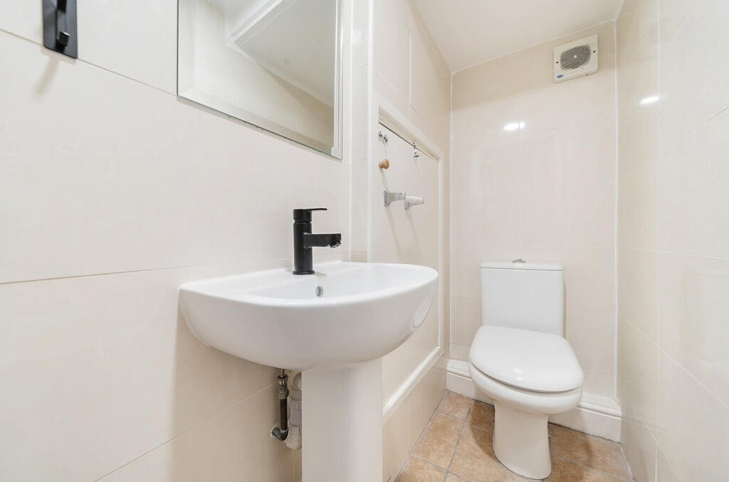 1339604-16-689a36...