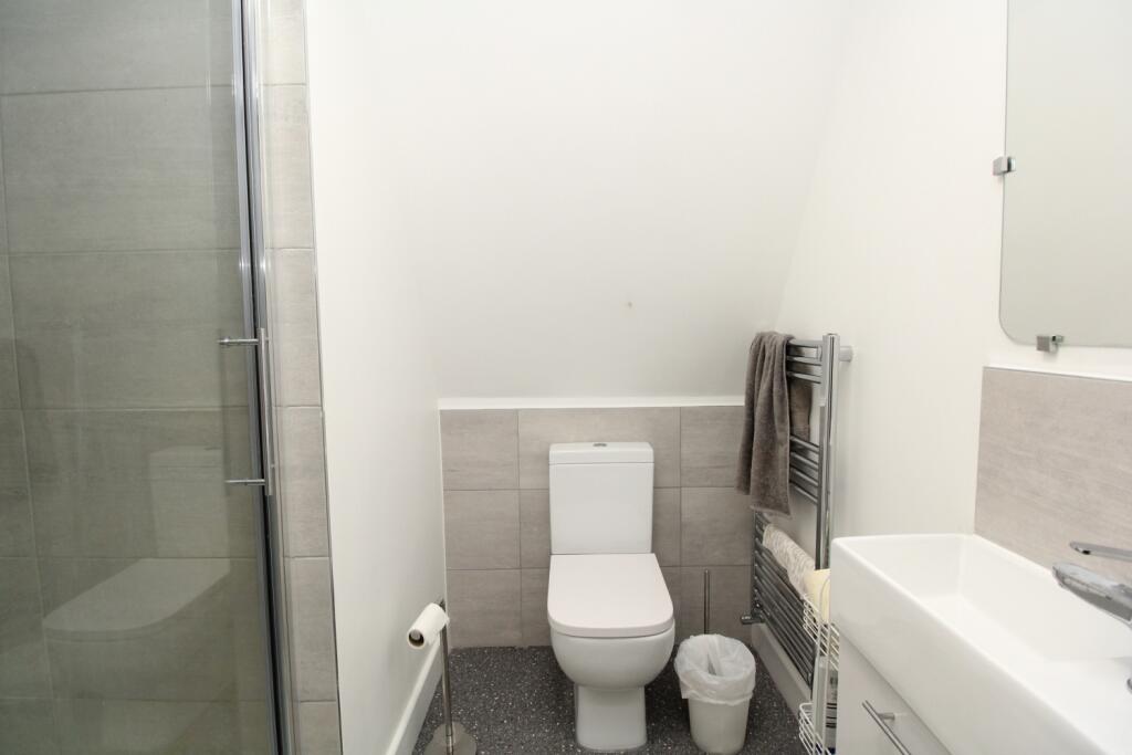 Shower Room 2