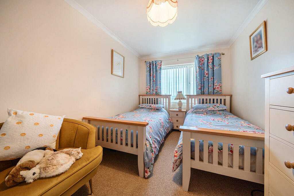 IMG_12217_30_larg...