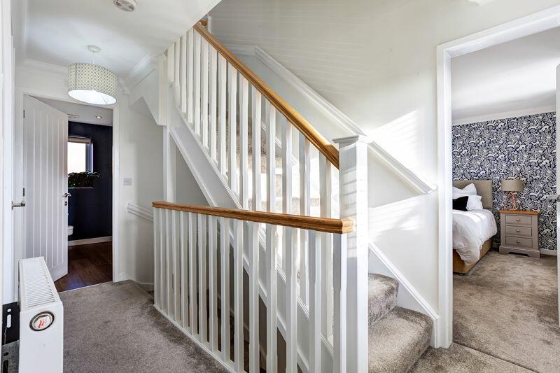 FIRST FLOOR LANDING