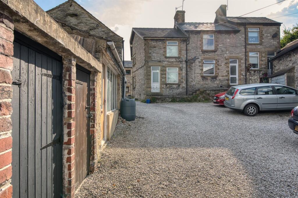 Saxton Mee Yard Head Cottage 0027.jpg