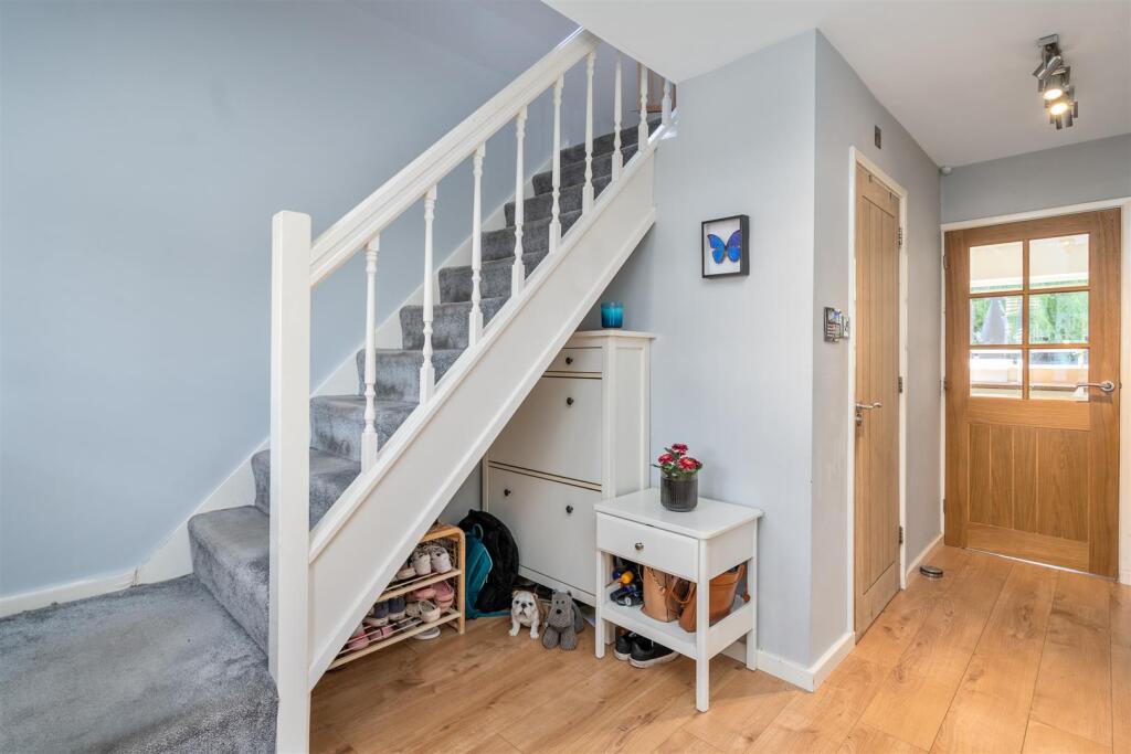 30 Cambridge Avenue_4.jpg