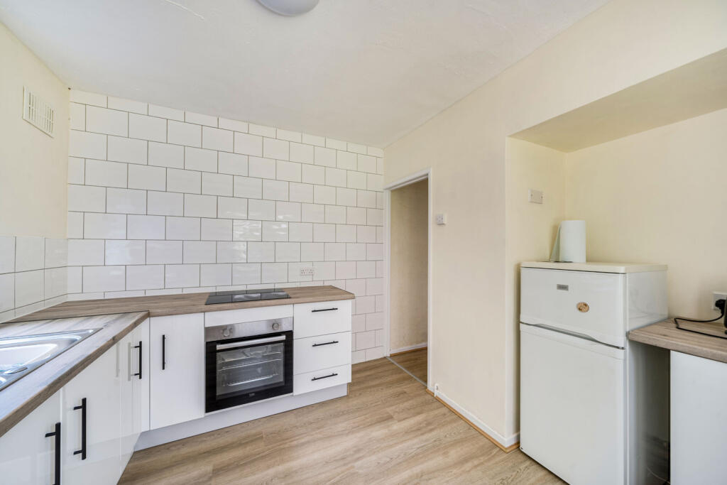 1329202-6-687e503...