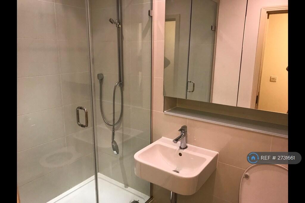 Bathroom With Shower 
