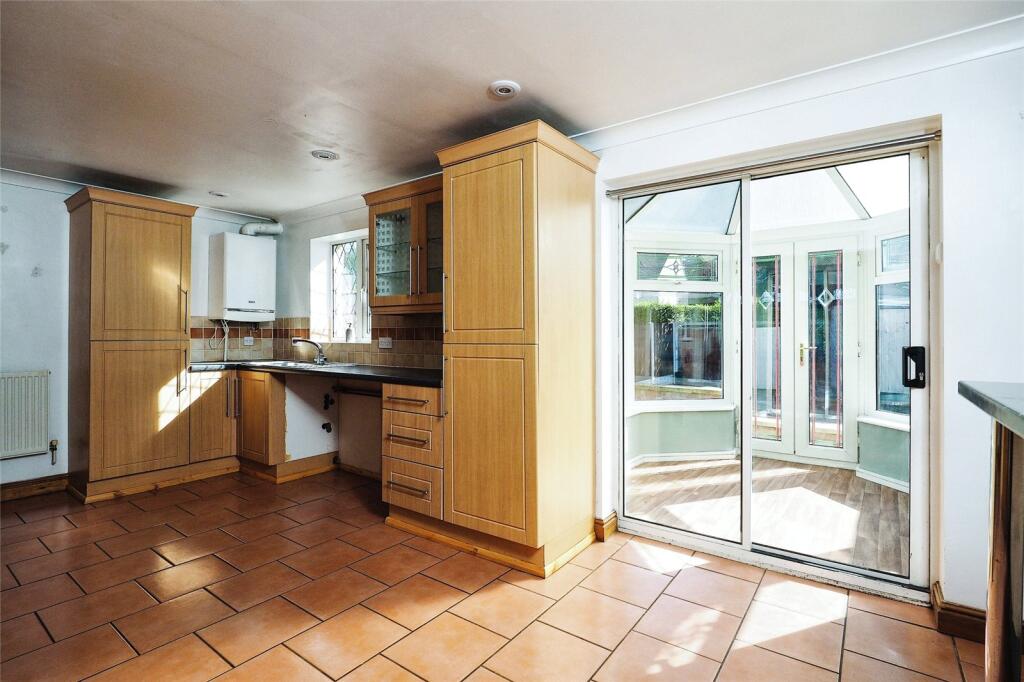 Fitted Kitchen