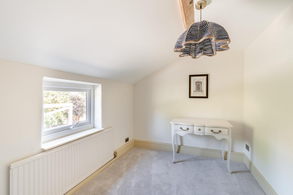 8654268-interior21