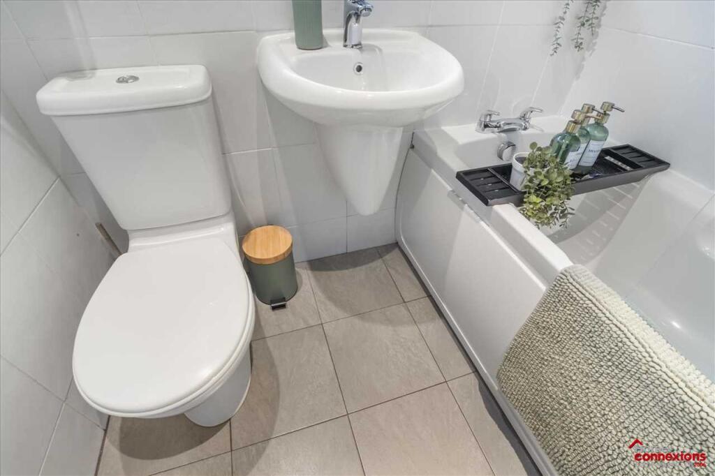 Bathroom (2)